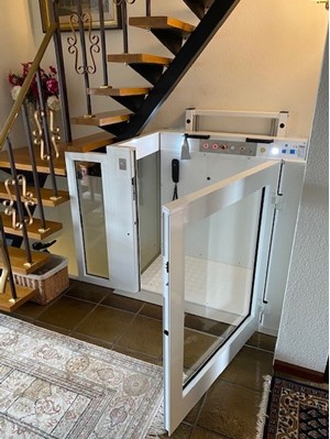 zzed-lift-solutions-installierte-massgeschneiderter-aufzug-ghb20-auch-hausaufzuge-te-veldwezelt